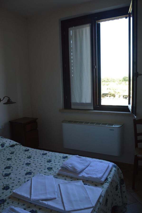 Casale Del Conero Aparthotel ปอร์โตเรกานาติ ภายนอก รูปภาพ